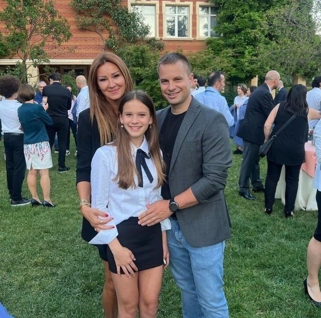 Pınar Altuğ’un kızı Su mezun oldu