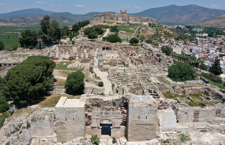 Selçuk’taki kazılarda bulundu! Tarihe bakış açısını değiştirecek
