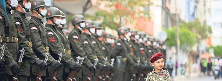 Cumhuriyet’in 98’inci yılını coşkuyla kutladık