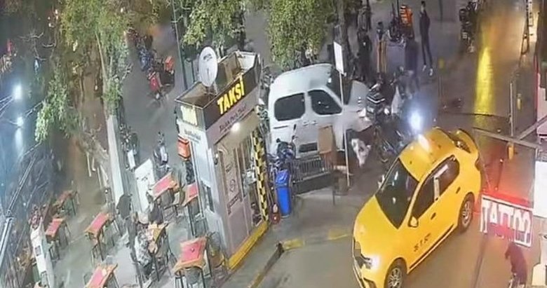 Polisten kaçmak isterken trafikte terör estirdi! İzmir’deki film sahnesi gibi olay kamerada