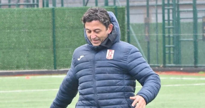 Balıkesirspor’a rakip fark etmiyor