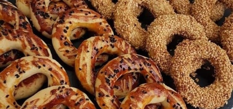 Kandil simdi nasıl yapılır? Mahlepli mahlepsiz kandil simidi tarifi...