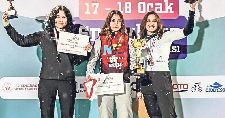 Denizlili İremsu zirveyi bırakmadı