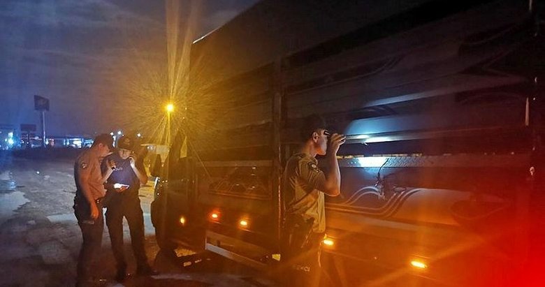 Denizli’de 35 düzensiz göçmen ve 5 organizatör yakalandı