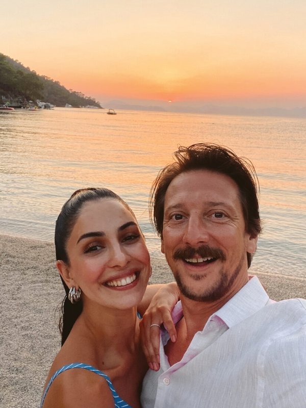 Çeşme’de aşk tazelediler