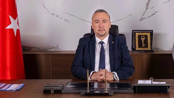 son-dakika-ozkan-yalimin-5-saat-suren-ek-ifade-verdi-ozgur-ozelin-talimatiyla-teslim-ettim-1778604543876.jpeg