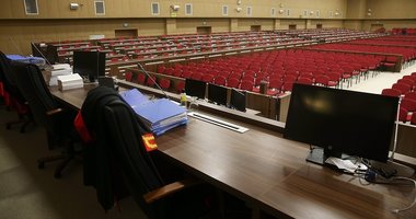 İşsiz erkeğe 5 bin lira nafaka! İzmir’de bir garip boşanma!