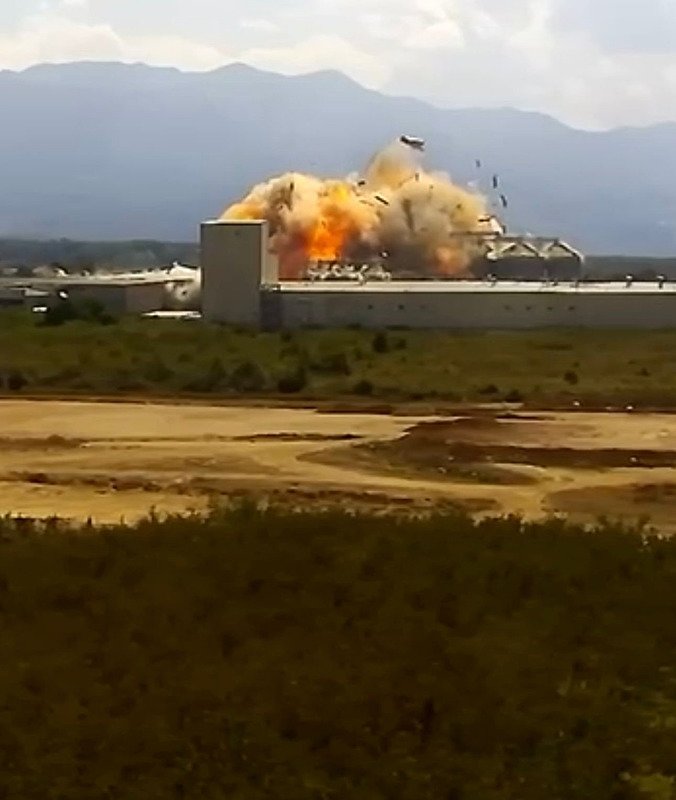 Makarna fabrikasında büyük patlama: 1 ölü, 30 yaralı