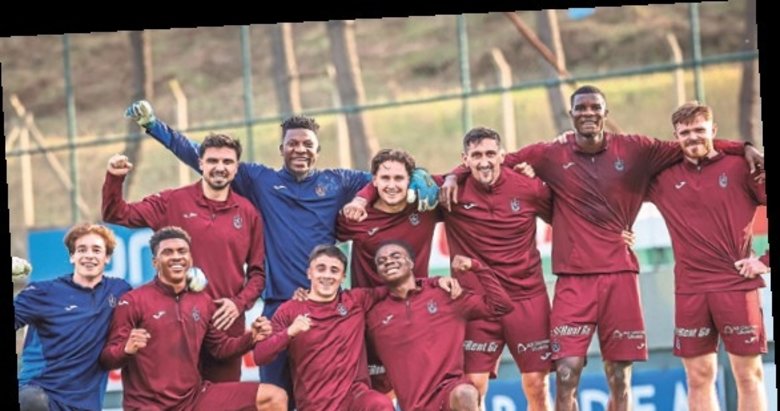 Bordo-mavililer ligde Gaziantep FK önünde