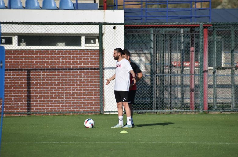 Teknik direktör Olcay Şahan: Bu sezon herkes farklı bir Altınordu izleyecek