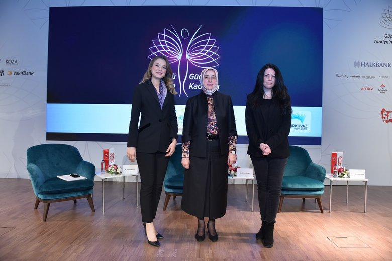 Emine Erdoğan: ‘2023 için atılan adımların gücü kadınlardan geliyor’