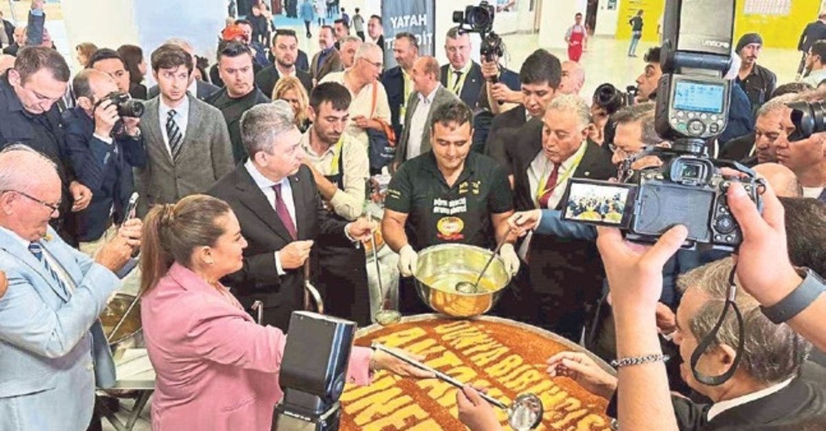 Yöresel ürünler fuarı kapılarını açtı