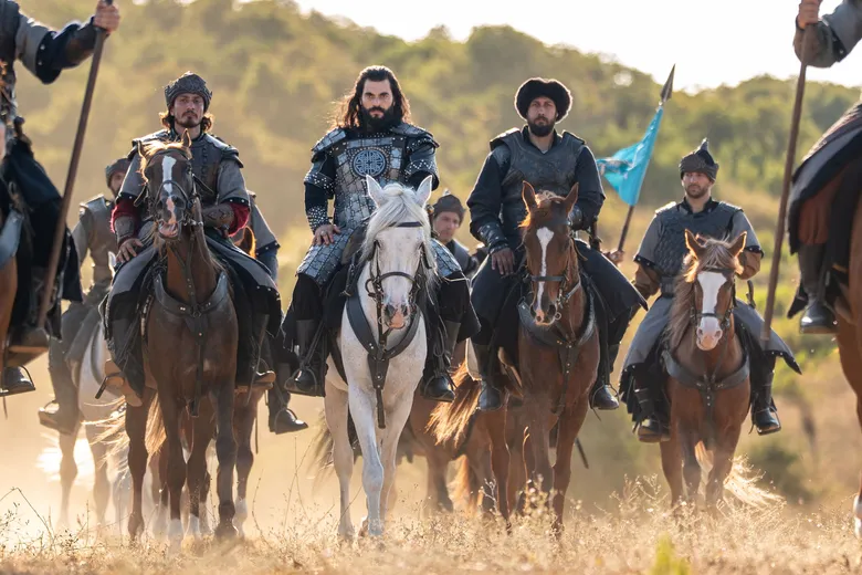 hukumdar-aaeddin-keykubat-geliyor-ask-ve-taht-bu-aksam-atvde-basliyor-1788934261663.jpg