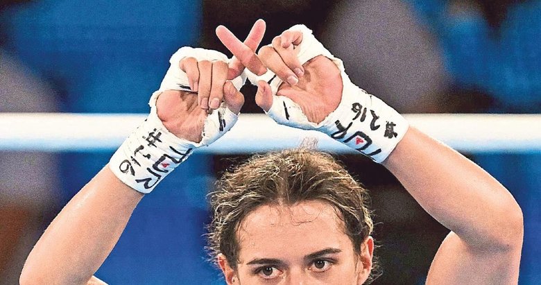 Esra’dan bronz madalya