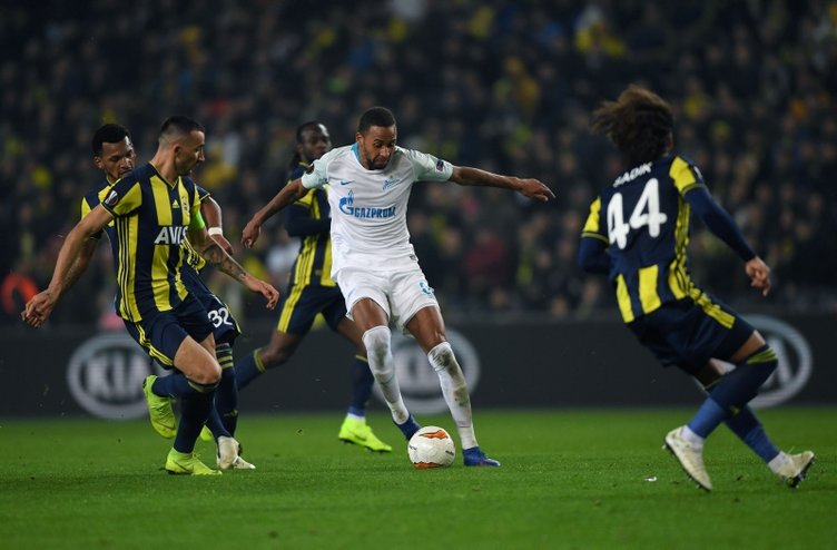 Spor yazarları Fenerbahçe - Zenit maçını nasıl yorumladı? İşte maç yorumları...