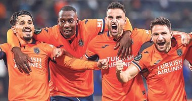 Medipol Başakşehir lider olarak turladı