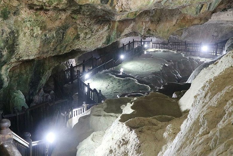 ’Gizli Pamukkale’ Kaklık Mağarası’nda çökme tehlikesi