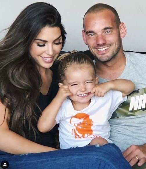 Wesley Sneijder ile Yolanthe Cabua ayrılığı ile ilgili çarpıcı iddialar