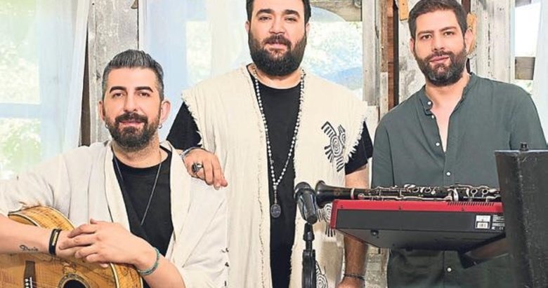 Müzik dünyasından yaza özel parçalar