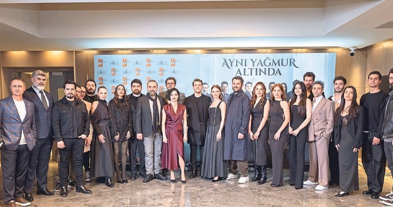 Aynı Yağmur Altında izleyici ile buluştu