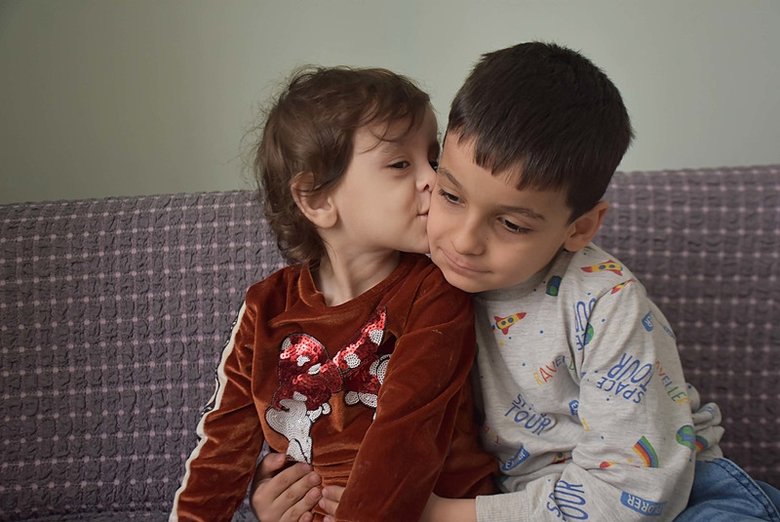 Koca yürekli minik ağabey