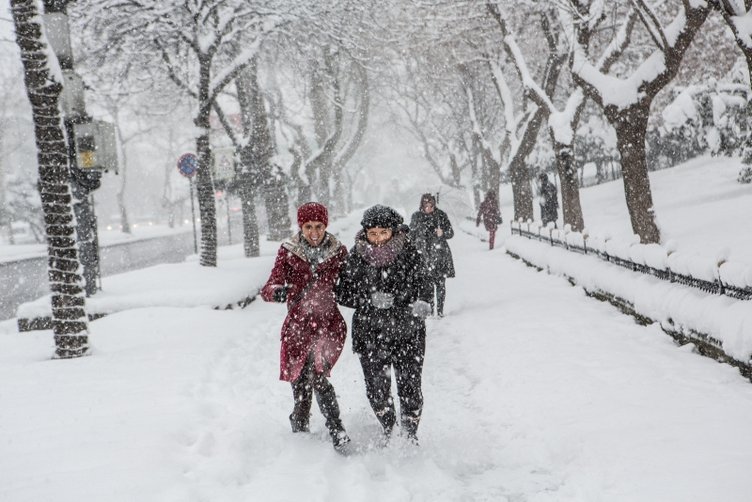 İzmir’de bugün hava nasıl? Meteoroloji’den son dakika hava durumu uyarısı! 23 Şubat İzmir ve Ege hava durumu