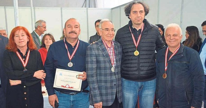 Kaliteli zeytinyağı üreticileri ödül aldı