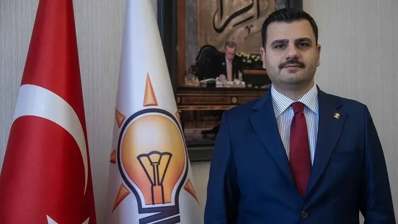 AK Partili İnan, Foça Belediye Başkanı Saniye Bora Fıçı’yı ziyaret etti