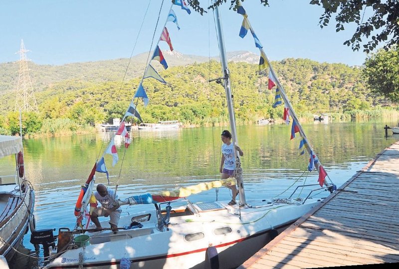 Eğitim için yelken açtılar