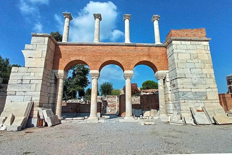 100 yıldır kazı yapılan kilisede Roma İmparatoru ‘Büyük Theodosius’ izleri