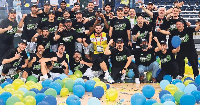 Merkezefendi Belediyesi Denizli Basket şampiyon oldu