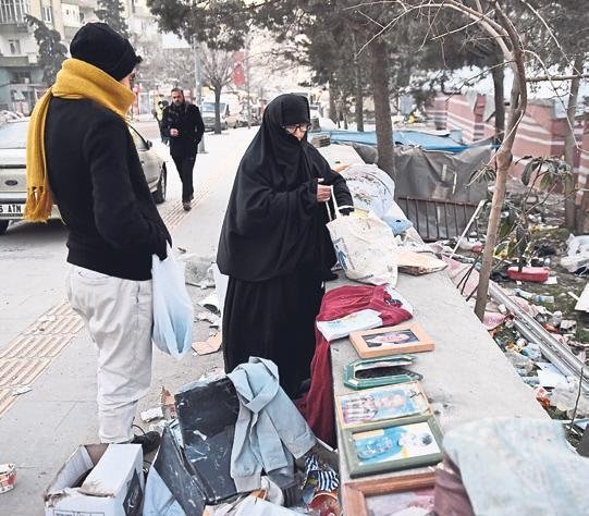 Depremzedelerden birlik mesajları