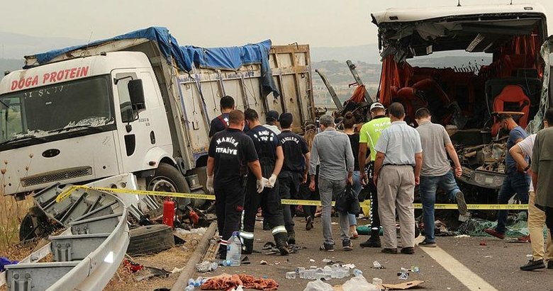 Manisa’daki otobüs kazasında yeni detaylar ortaya çıktı! Fren izi bile yok