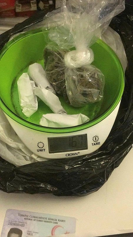 İzmir’de ele geçirildi! Yaklaşık 2.744 litre