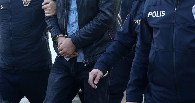 Balıkesir Ayvalık’ta göçmen kaçakçılığı operasyonu! 21 şüpheli yakalandı