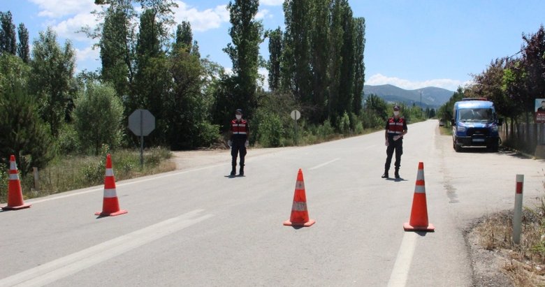 Afyonkarahisar’da bir köy karantinaya alındı