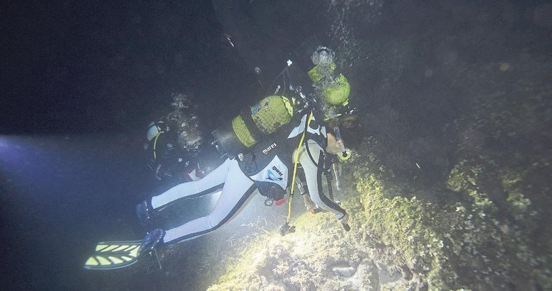 Karaburun’da gece dalışı