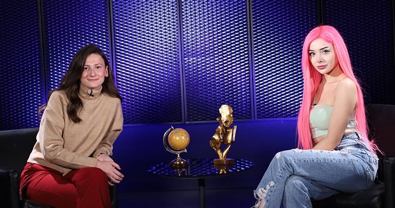 Fenomen Sera Korkmaz: YouTube kitlesi bizi dışlıyor ama TikTok’tan prim yapıyor!