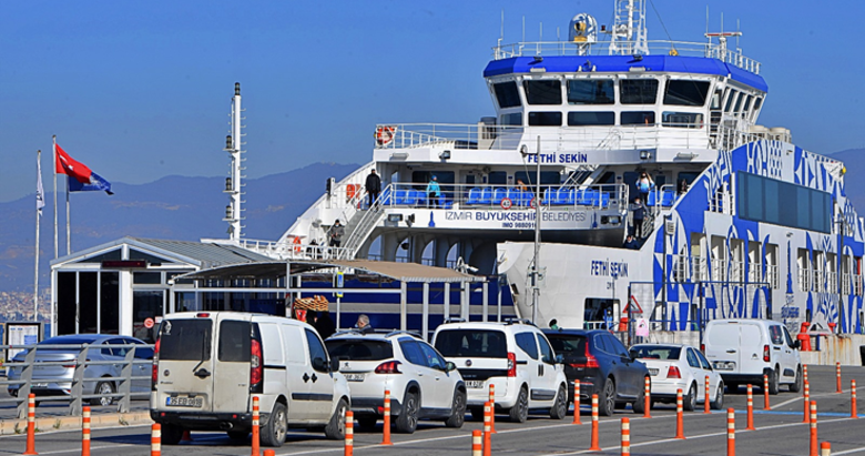 İzmir’de feribot ücretlerine zam!