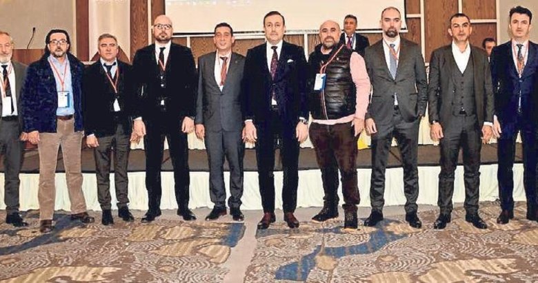 Muradiye OSB’de Kıvırcık yeniden başkanlığa seçildi