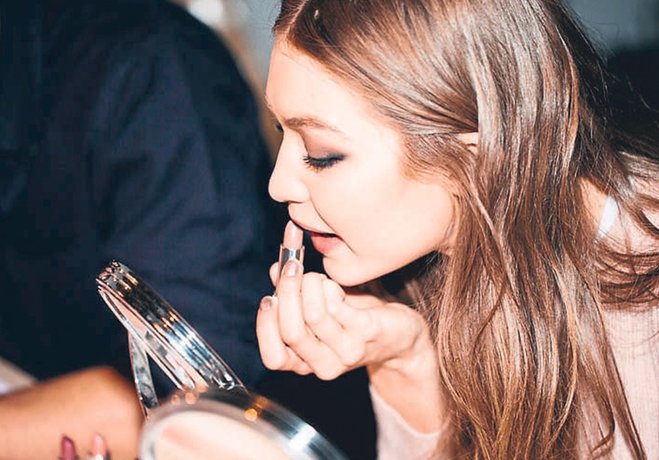 Starlarin Makyaj Ikonu Gigi Hadid Ozel Haberleri