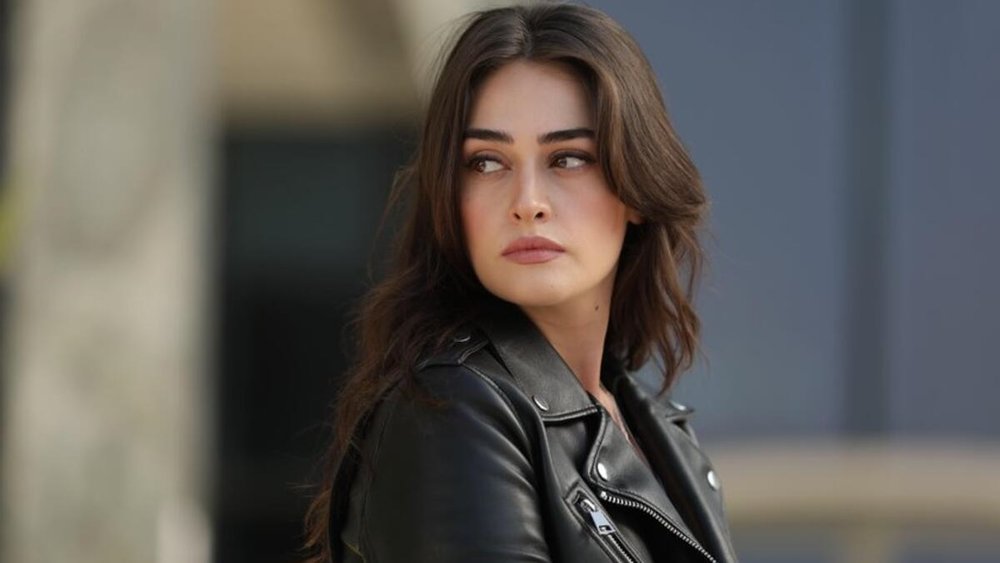 Ramo�nun Sibel�i Esra Bilgiç�in makyajsız hali şoke etti! Galeri