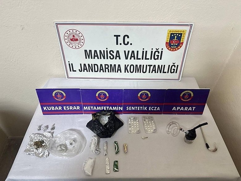 Manisa’da uyuşturucu operasyonu: 3 tutuklama!
