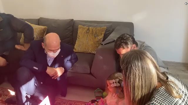 Bakan Soylu ve müzisyen Akçıl, Ayda’yı ziyaret etti