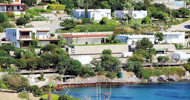 Kaçak villa skandalında yeni gelişme! Mahkeme Hülya Özdil’in savunmasını alacak