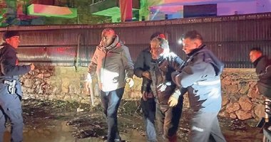 Selden ağaç dalına tutunarak kurtuldu