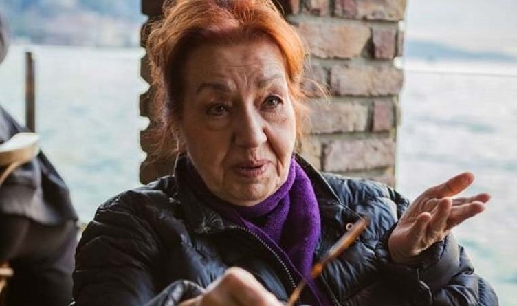 Yaprak Dökümü’nün efsane karakteri Hayriye son haliyle dikkat çekti! İşte şimdiki hali