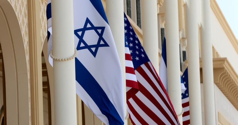 Silah baronlarının iki savaşı uzatma tezgahları