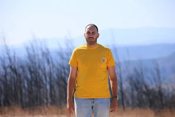 izmirde-alevlerin-ardindan-yaralar-sariliyor-1751749586718.jpeg