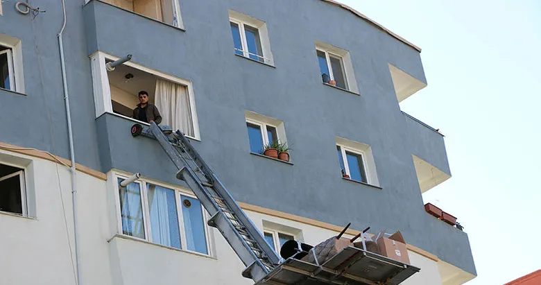 İzmir Valisi Köşger, taşıma ücretlerinin sabitlendiğini açıkladı
